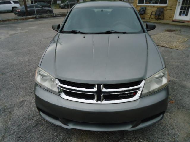 Dodge Avenger Base 2012