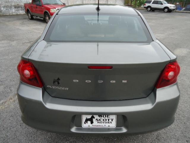 Dodge Avenger Base 2012