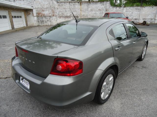 Dodge Avenger Base 2012