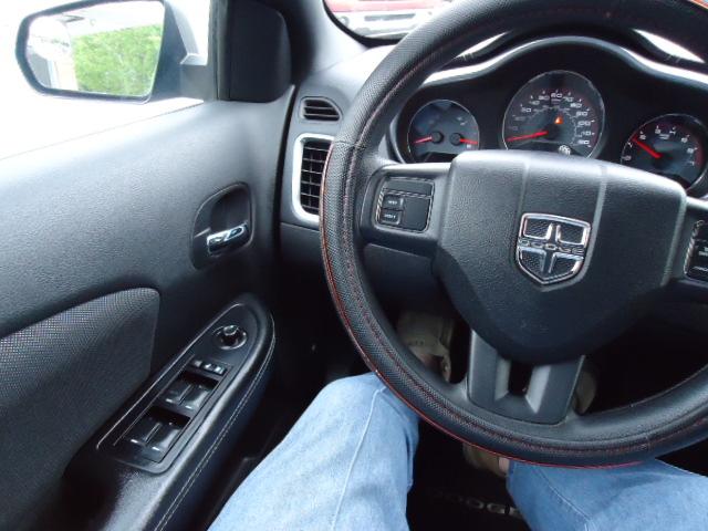 Dodge Avenger Base 2012