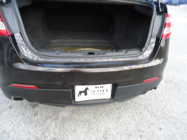 Ford Taurus Limited AWD 2013