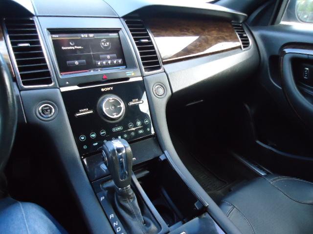 Ford Taurus Limited AWD 2013