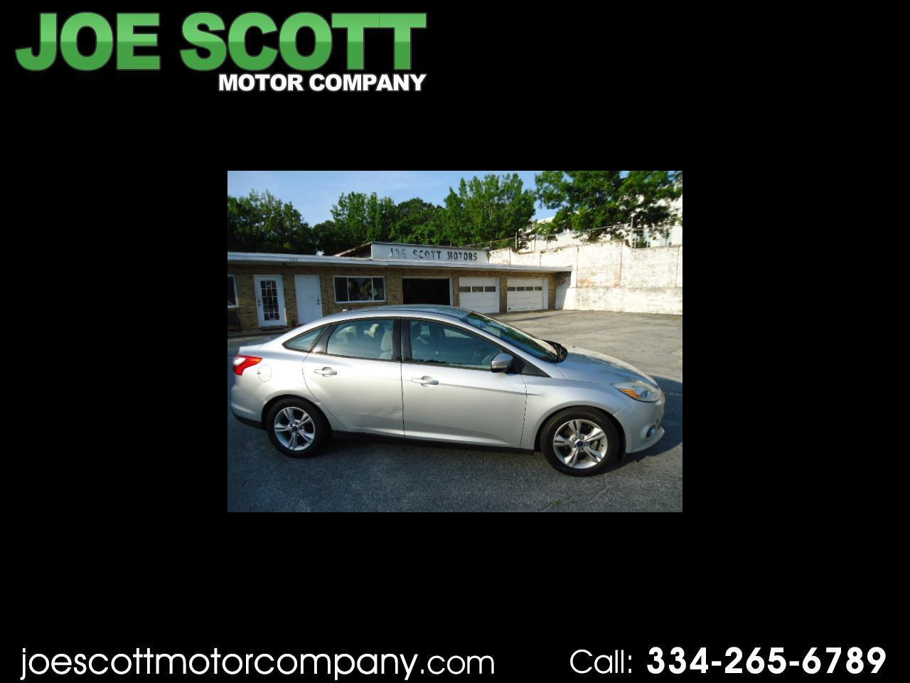 Ford Focus SE Sedan 2014