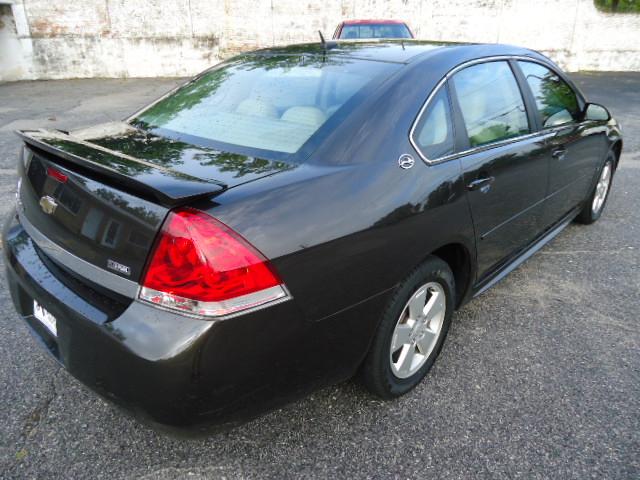 2009 Chevrolet Impala LT - Photo 13