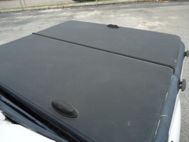 2004 Ford Explorer Sport Trac Adrenalin - Photo 12