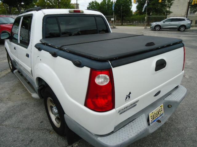 2004 Ford Explorer Sport Trac Adrenalin - Photo 16