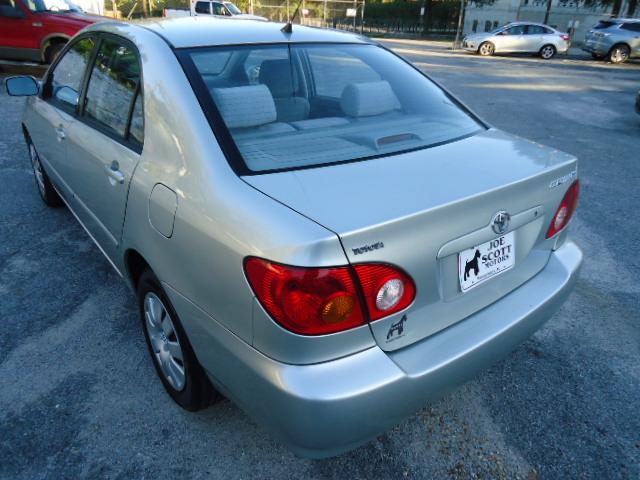 Toyota Corolla LE 4D Sedan at 2003