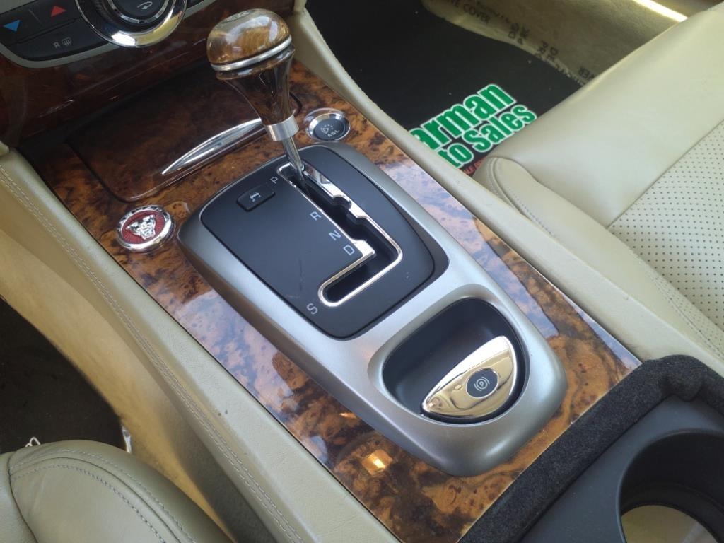 Jaguar XK-Series  2007