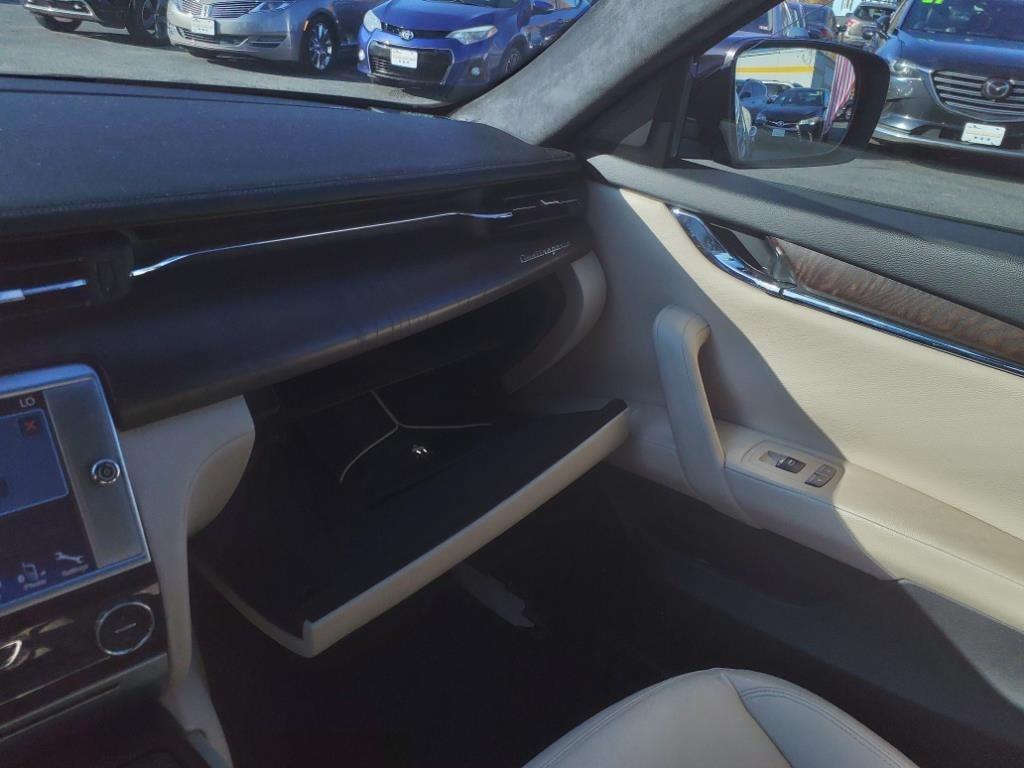 Maserati Quattroporte  2014