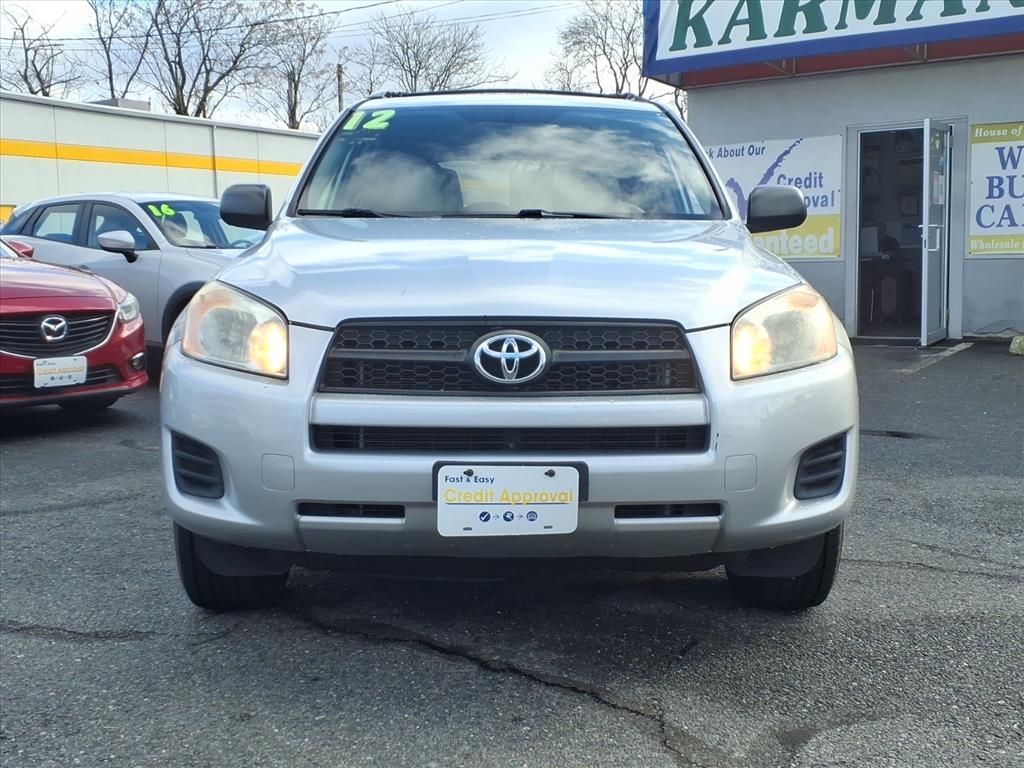 Toyota RAV4  2012