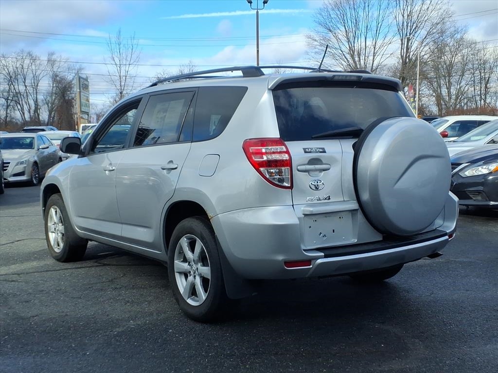 Toyota RAV4  2012