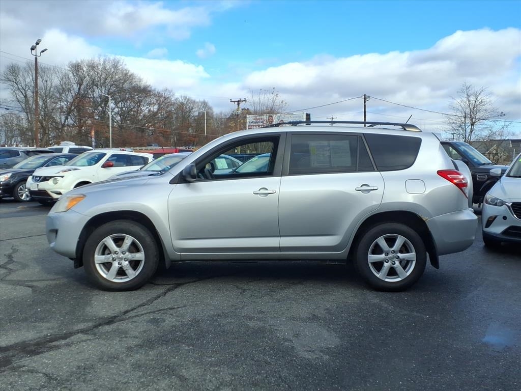 Toyota RAV4  2012