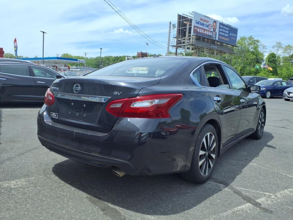 Nissan Altima 2.5 SV Sedan 2018