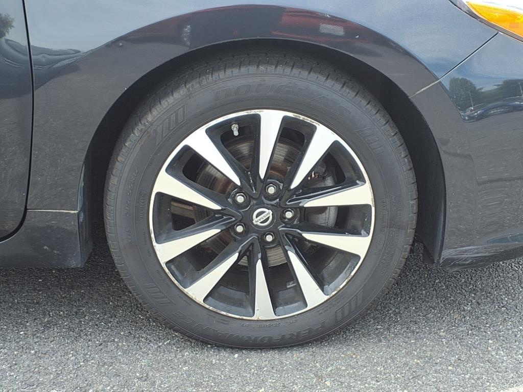 Nissan Altima 2.5 SV Sedan 2018