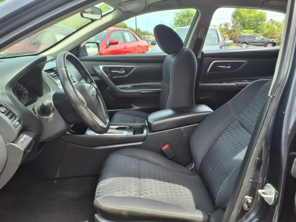 Nissan Altima 2.5 SV Sedan 2018