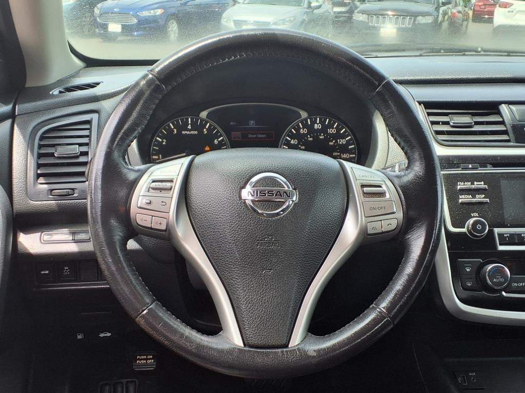 Nissan Altima 2.5 SV Sedan 2018