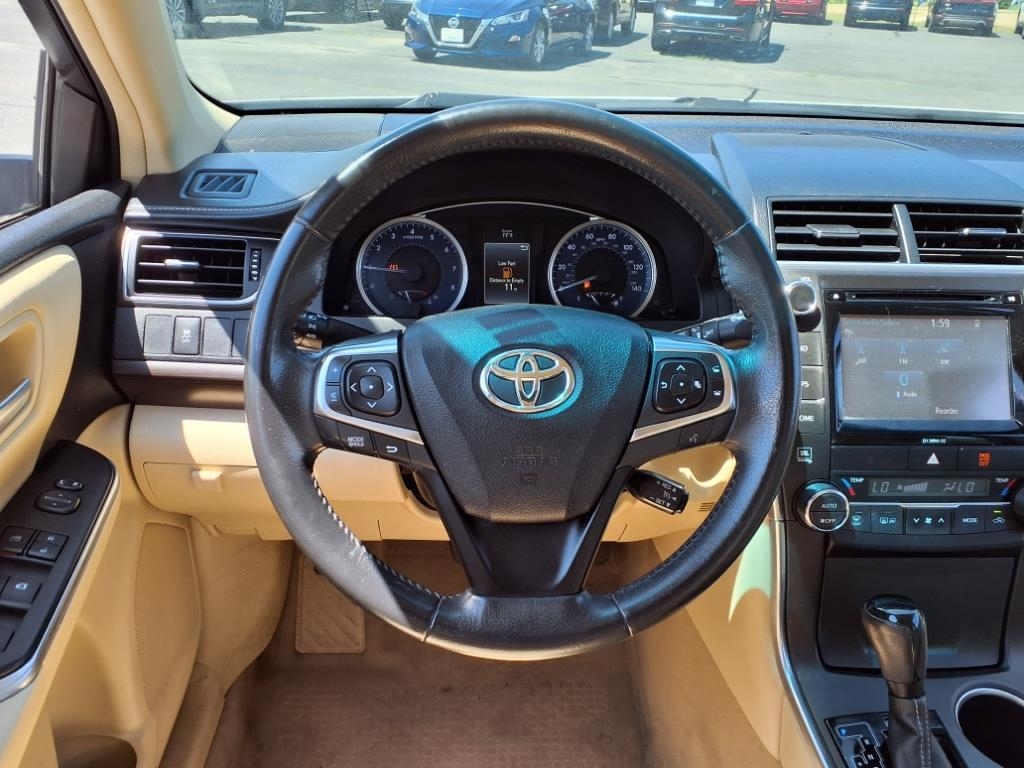 Toyota Camry  2017 Toyota Camry  2017