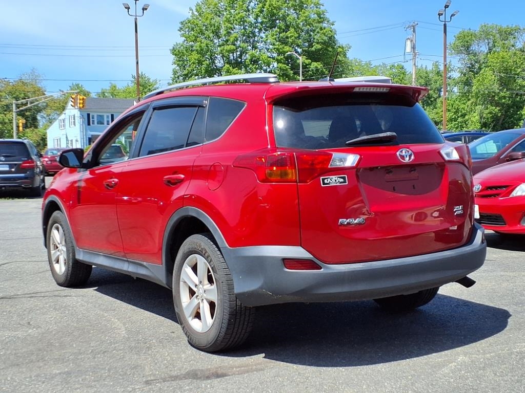 Toyota RAV4  2014