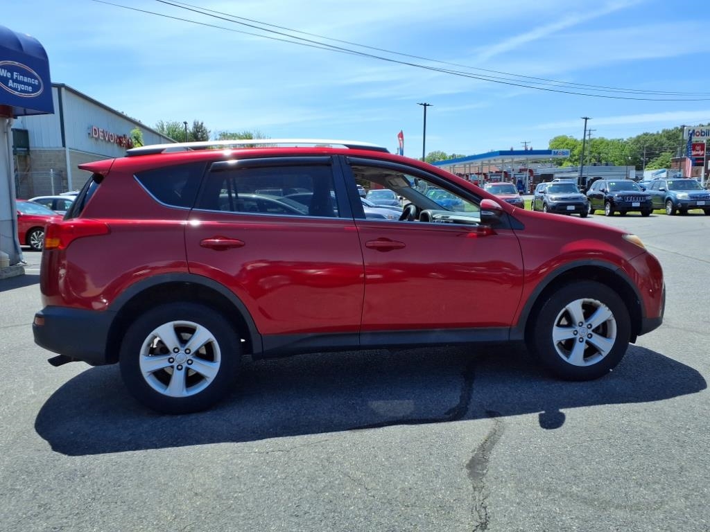 Toyota RAV4  2014