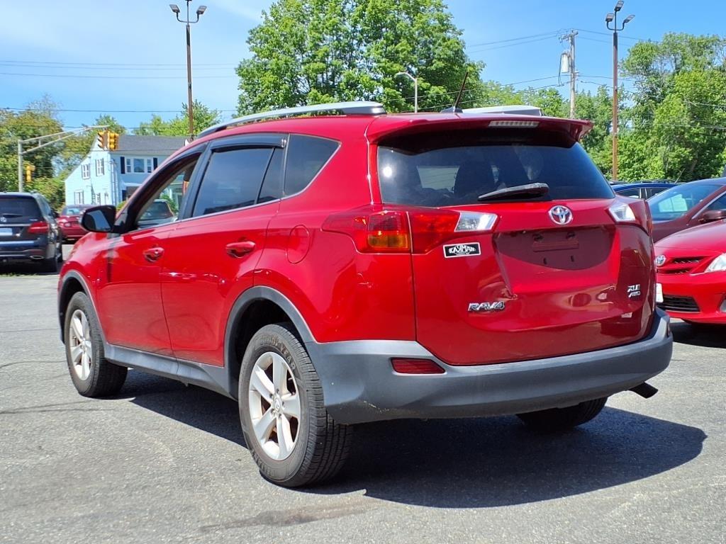 Toyota RAV4  2014