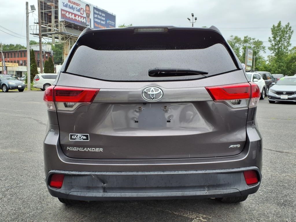 Toyota Highlander  2019