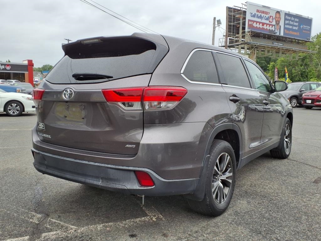 Toyota Highlander  2019