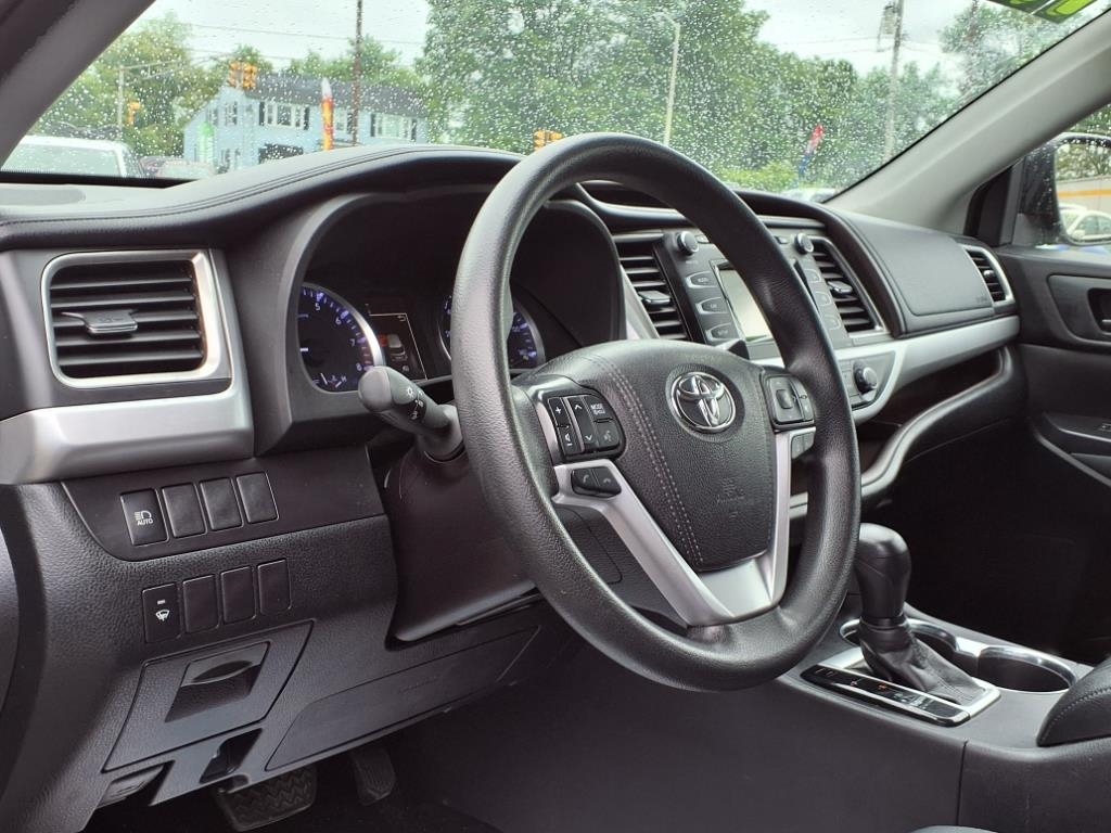 Toyota Highlander  2019