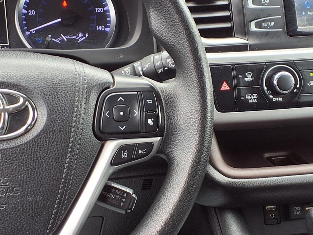 Toyota Highlander  2019