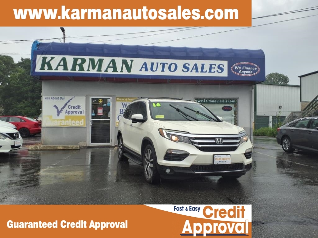 2016 Honda Pilot Touring's photo