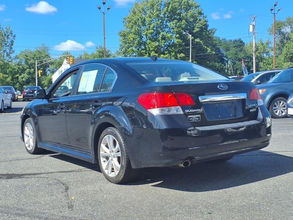 Subaru Legacy  2013