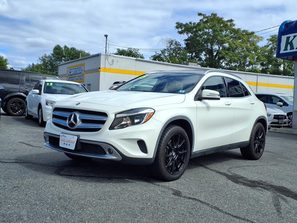 Mercedes-Benz GLA-Class  2015