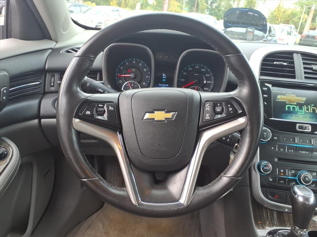 Chevrolet Malibu  2015