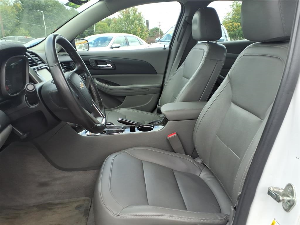 Chevrolet Malibu  2015