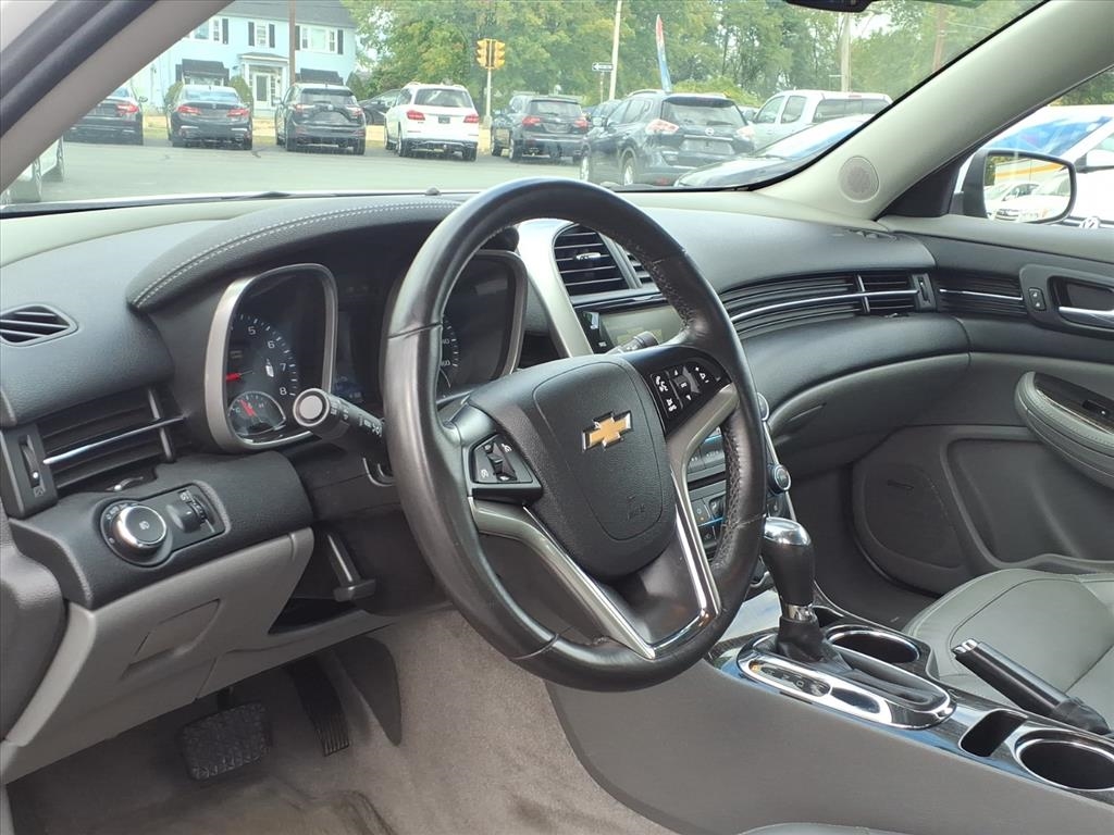 Chevrolet Malibu  2015