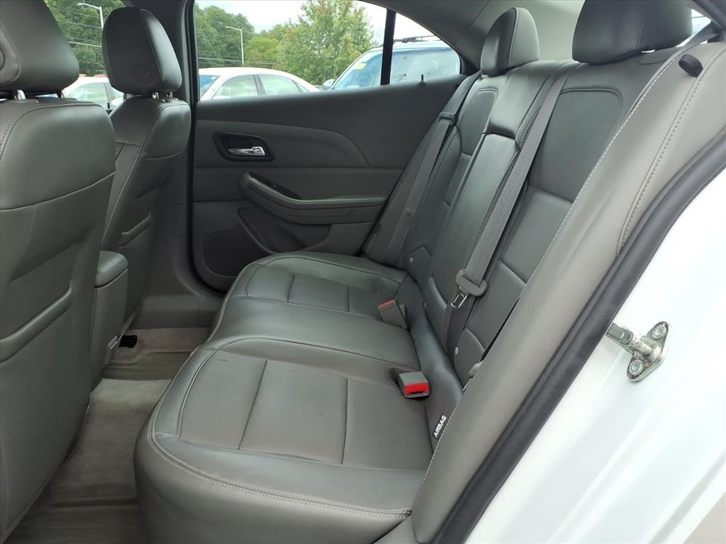 Chevrolet Malibu  2015