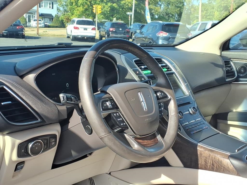 Lincoln Nautilus  2019