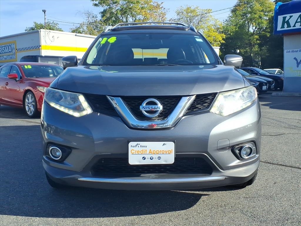 Nissan Rogue  2014