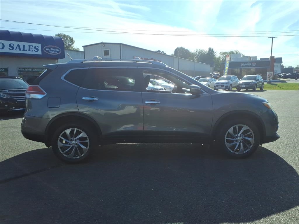 Nissan Rogue  2014