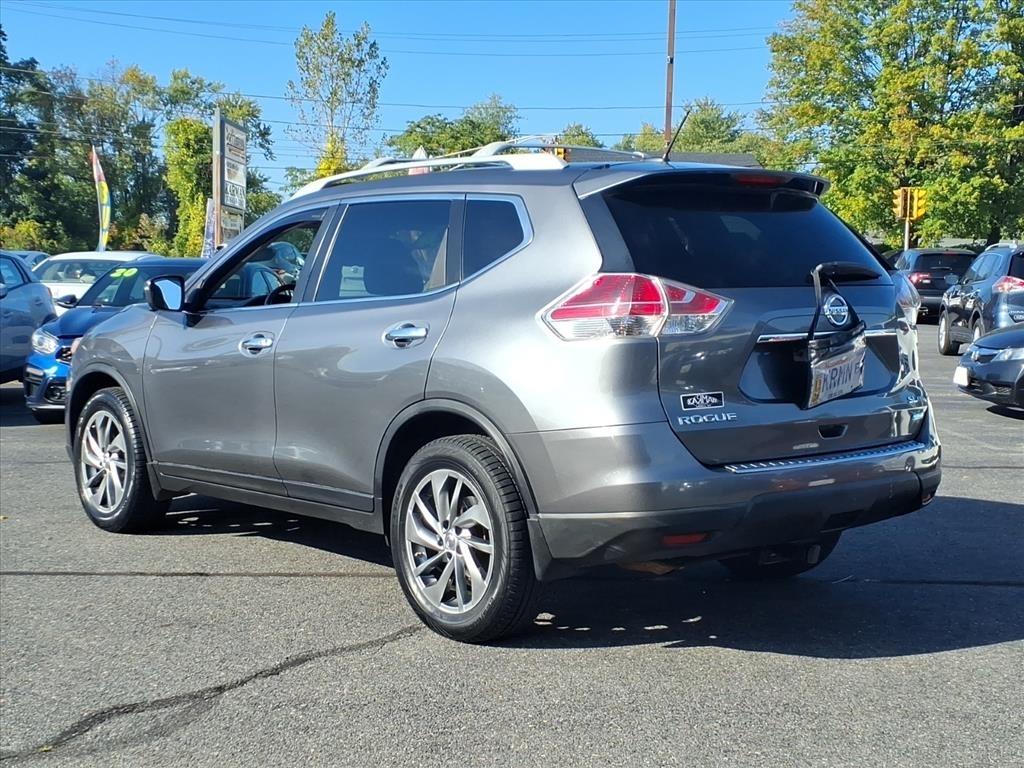 Nissan Rogue  2014