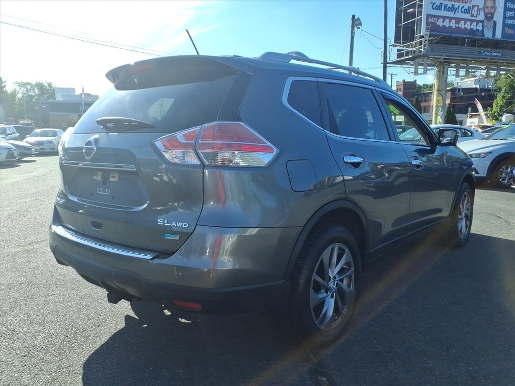 Nissan Rogue  2014