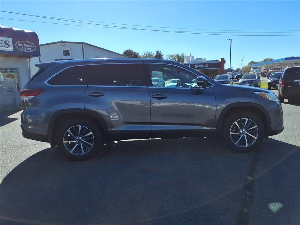 Toyota Highlander  2019