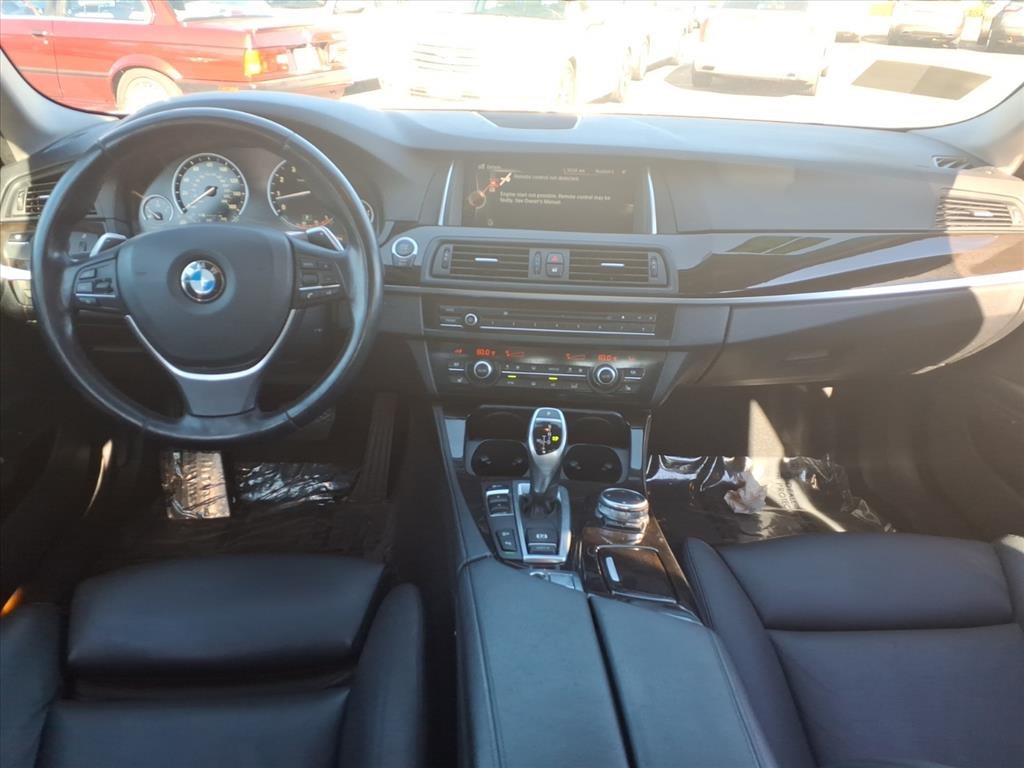 BMW 5-Series  2016