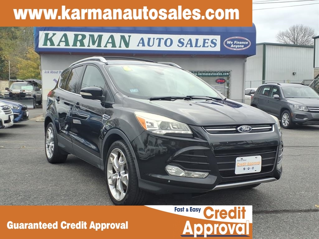 2016 Ford Escape Titanium's photo