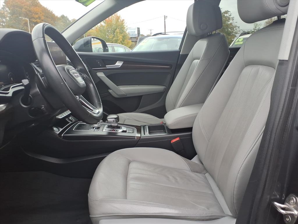 Audi Q5  2018 Audi Q5  2018