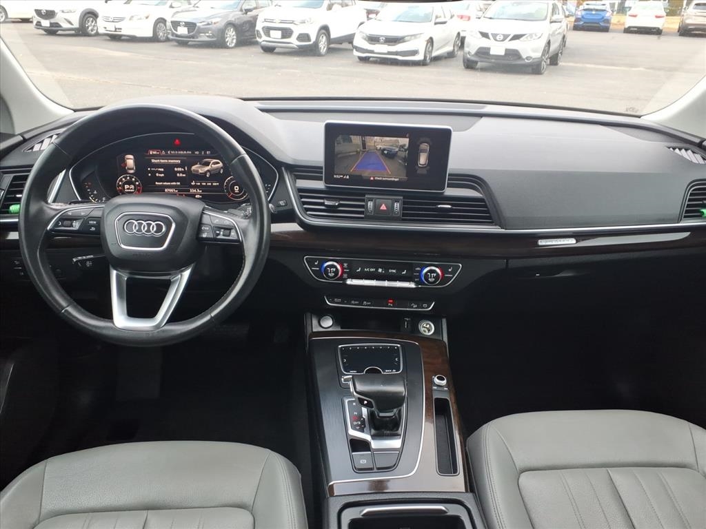 Audi Q5  2018 Audi Q5  2018