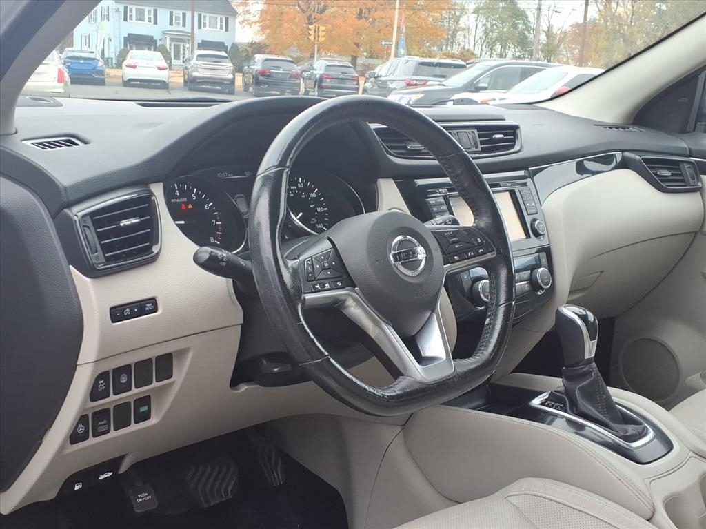 Nissan Rogue Sport  2018