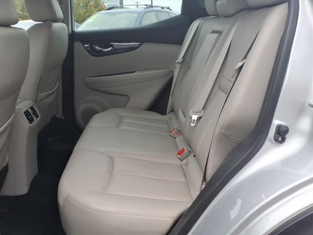 Nissan Rogue Sport  2018