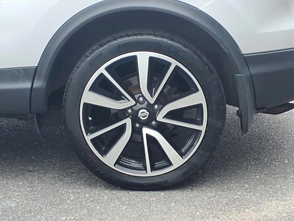 Nissan Rogue Sport  2018