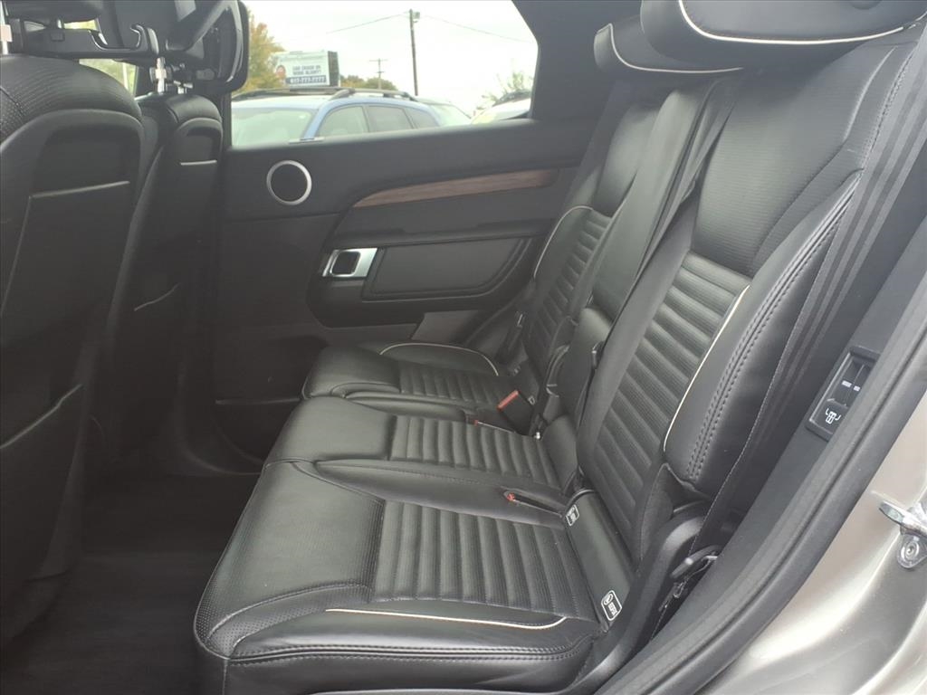 Land Rover Discovery  2019