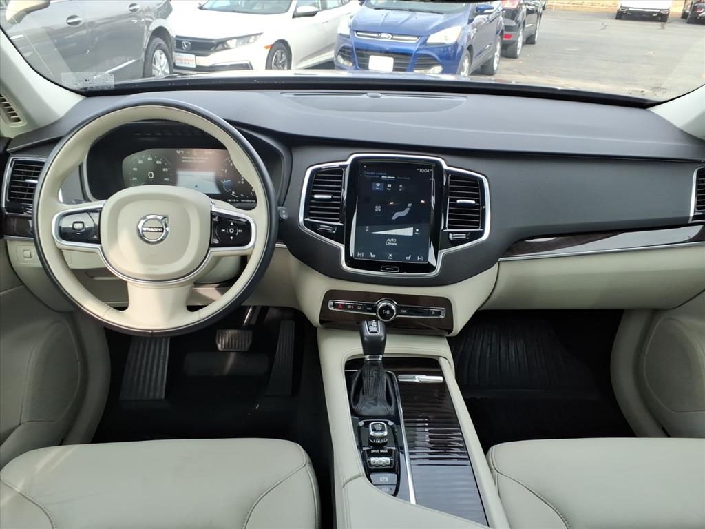 Volvo XC90  2018